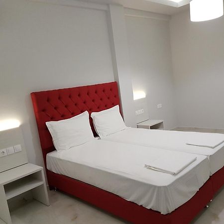 Enjoy Lichnos Bay Village, Camping, Hotel And Apartments Parga Exterior photo