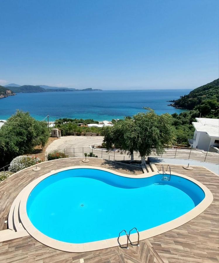 Enjoy Lichnos Bay Village, Camping, Hotel And Apartments Parga Exterior photo