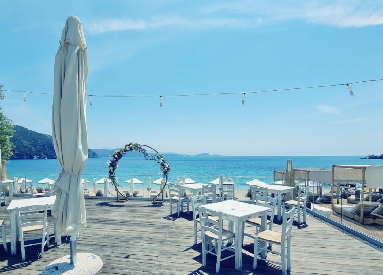 Enjoy Lichnos Bay Village, Camping, Hotel And Apartments Parga Exterior photo
