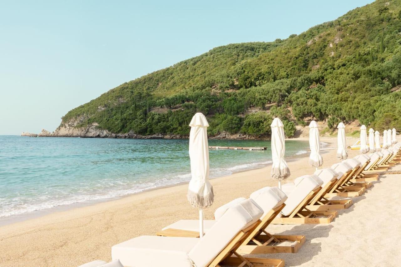 Enjoy Lichnos Bay Village, Camping, Hotel And Apartments Parga Exterior photo