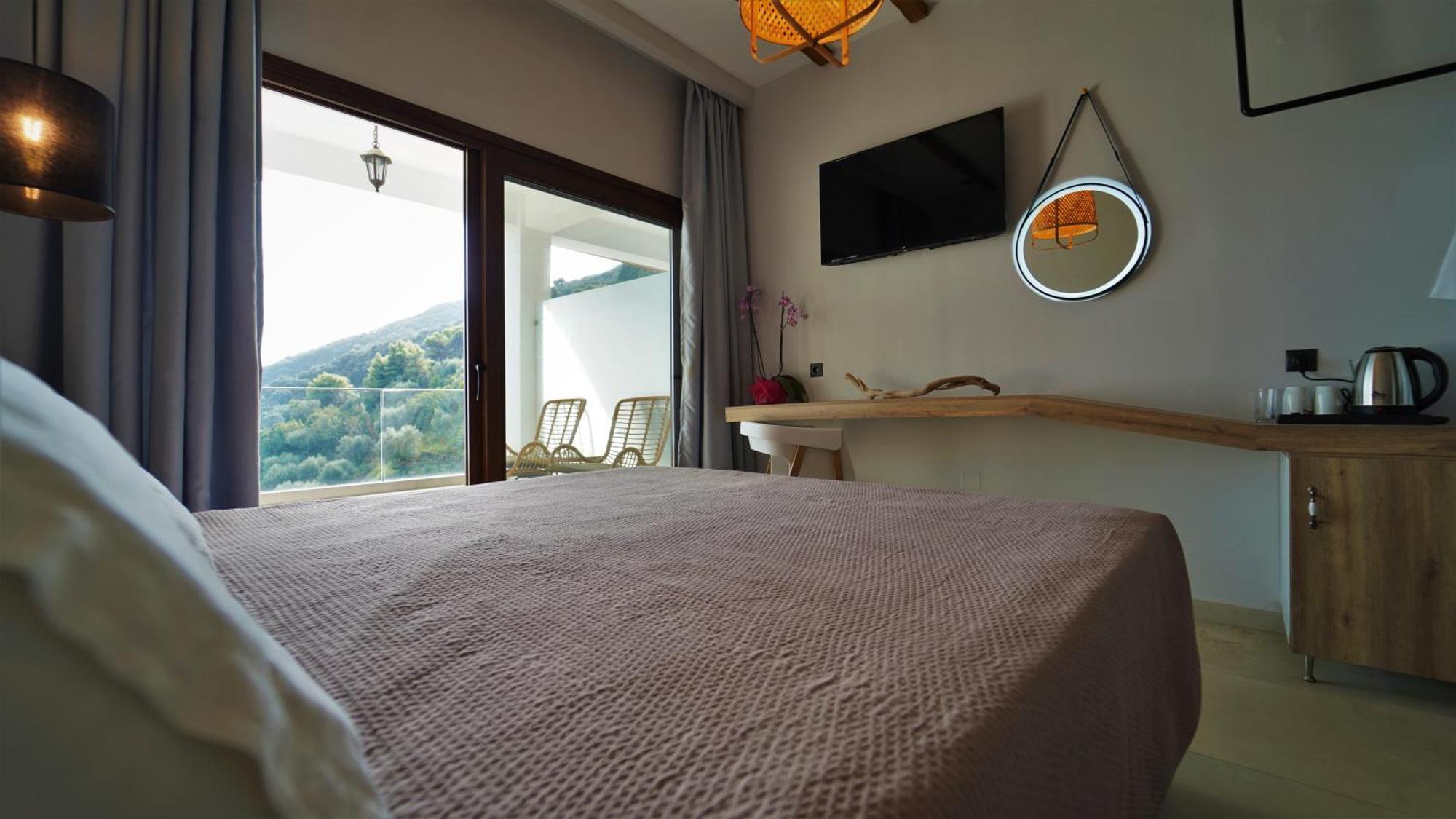 Enjoy Lichnos Bay Village, Camping, Hotel And Apartments Parga Exterior photo